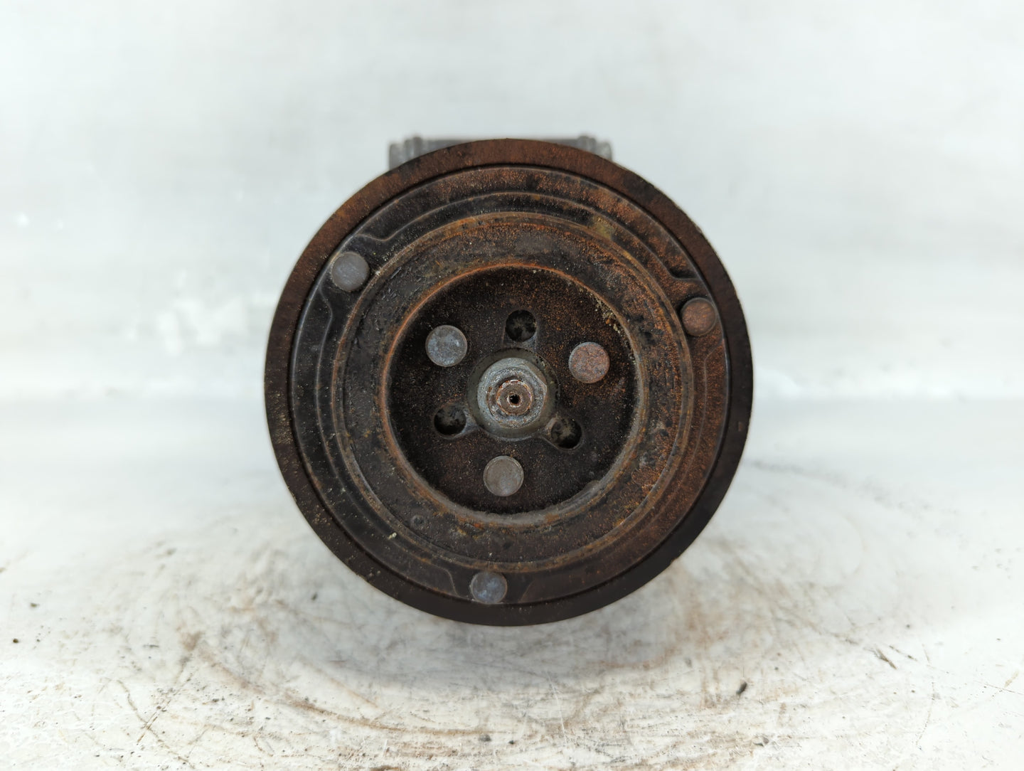 2016-2018 Chevrolet Cruze Air Conditioning A/c Ac Compressor Oem - Oemusedautoparts1.com