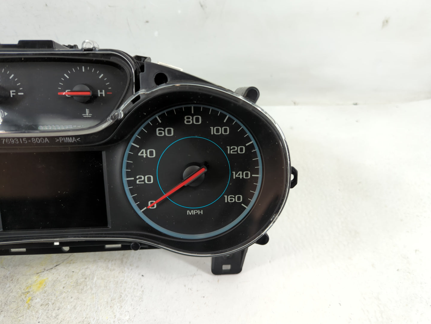 2018 Chevrolet Cruze Instrument Cluster Speedometer Gauges P/N:42668707 Fits OEM Used Auto Parts - Oemusedautoparts1.com