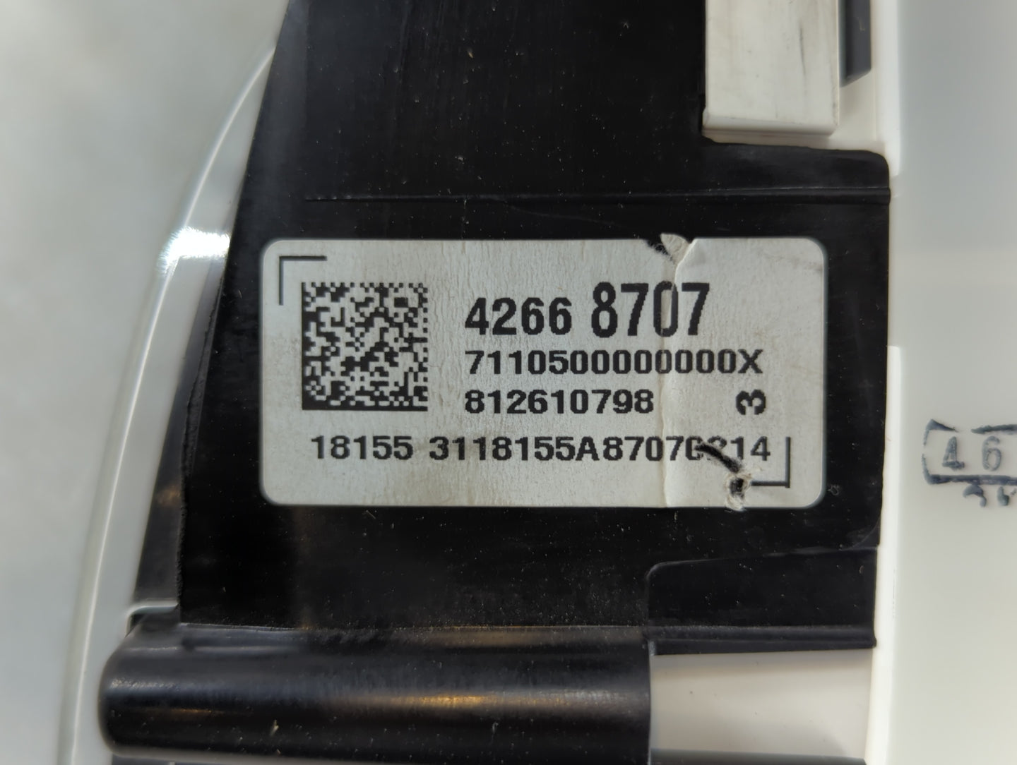 2018 Chevrolet Cruze Instrument Cluster Speedometer Gauges P/N:42668707 Fits OEM Used Auto Parts - Oemusedautoparts1.com