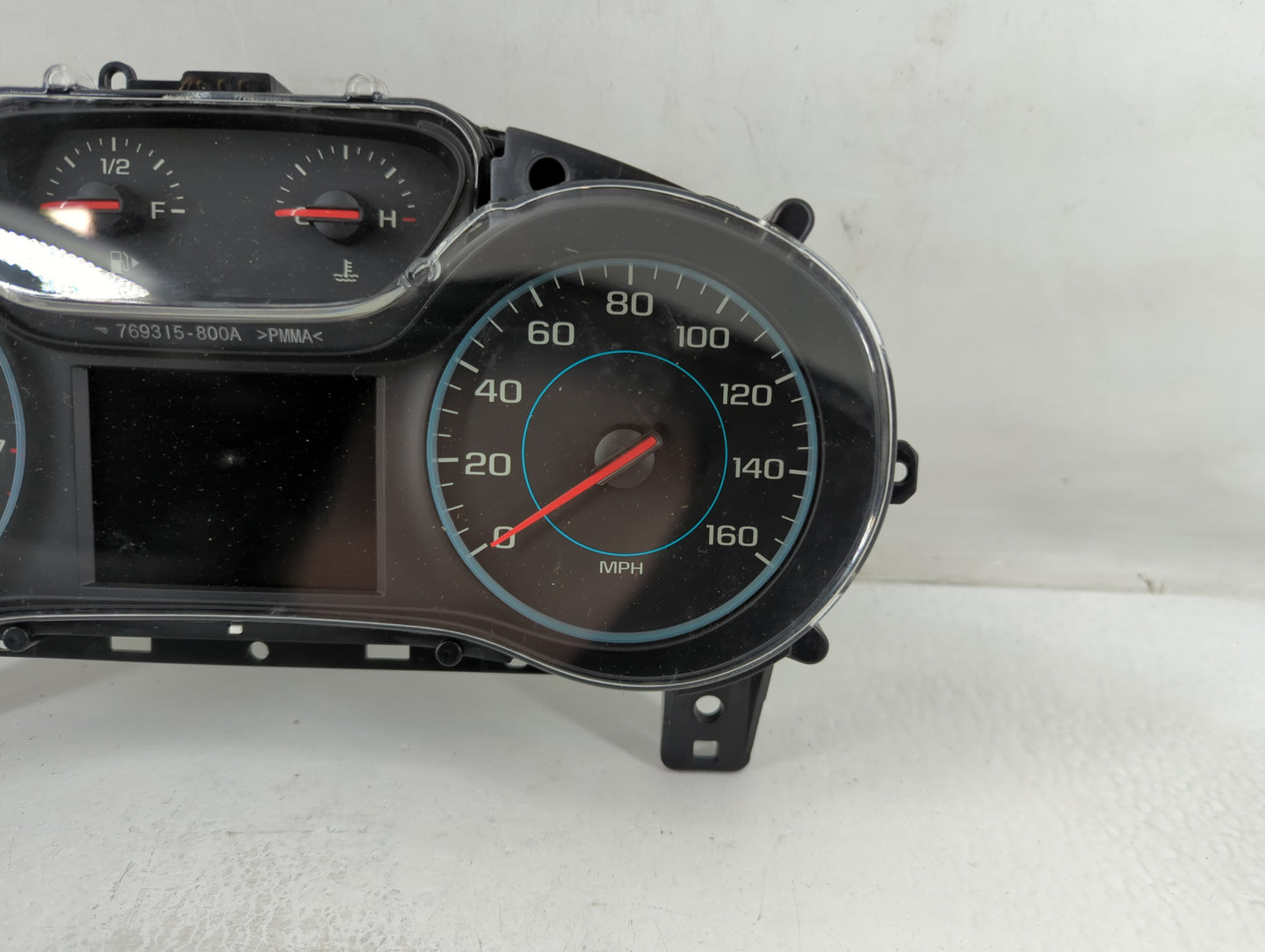 2017-2018 Chevrolet Cruze Instrument Cluster Speedometer Gauges P/N:42668707 Fits Fits 2017 2018 OEM Used Auto Parts - Oemus