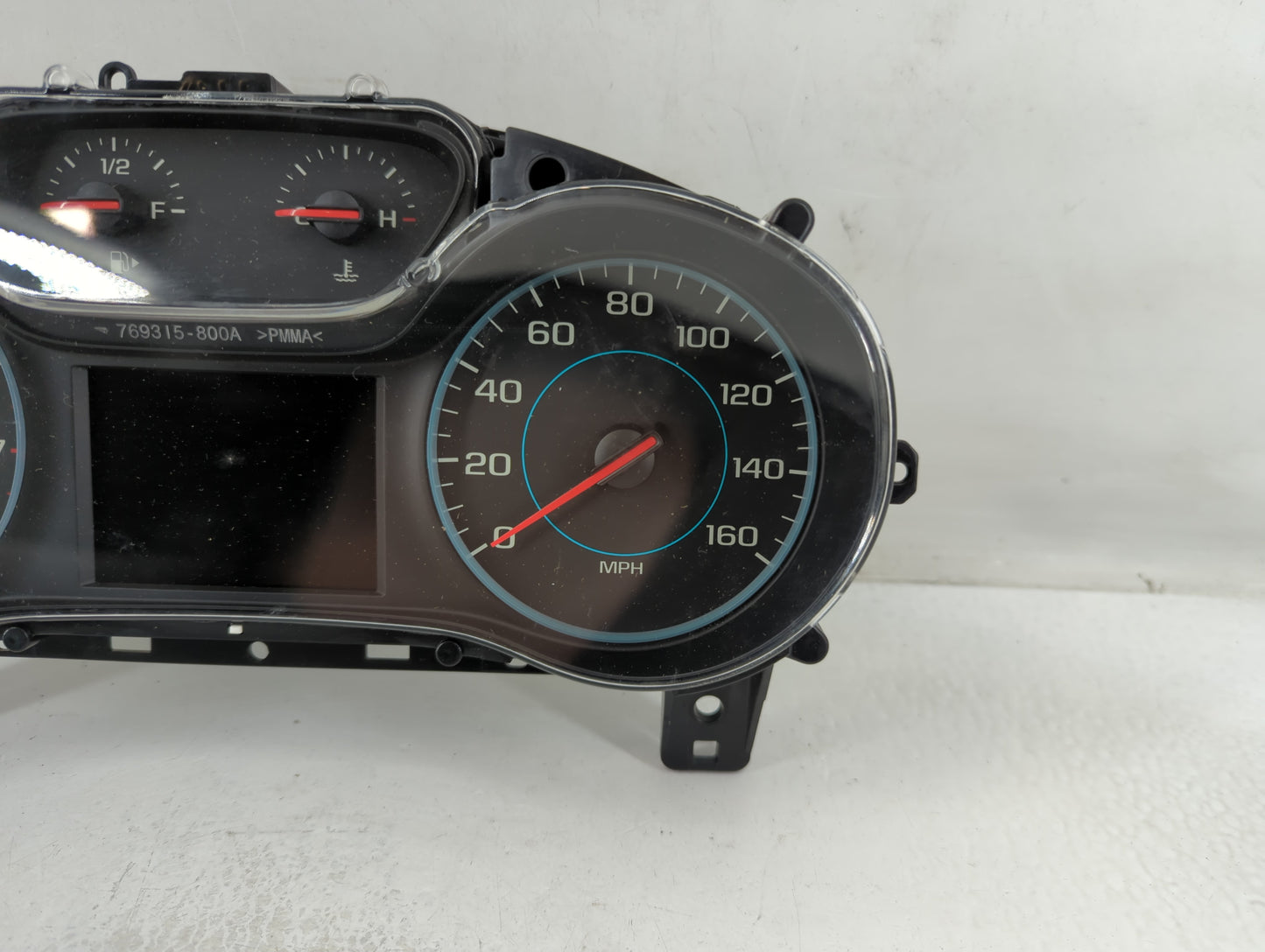 2017-2018 Chevrolet Cruze Instrument Cluster Speedometer Gauges P/N:42668707 Fits Fits 2017 2018 OEM Used Auto Parts - Oemus