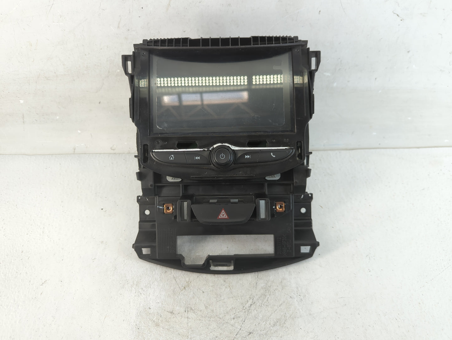 2017-2018 Chevrolet Cruze Radio AM FM Cd Player Receiver Replacement P/N:7310500000 Fits Fits 2017 2018 2019 2020 2021 OEM U