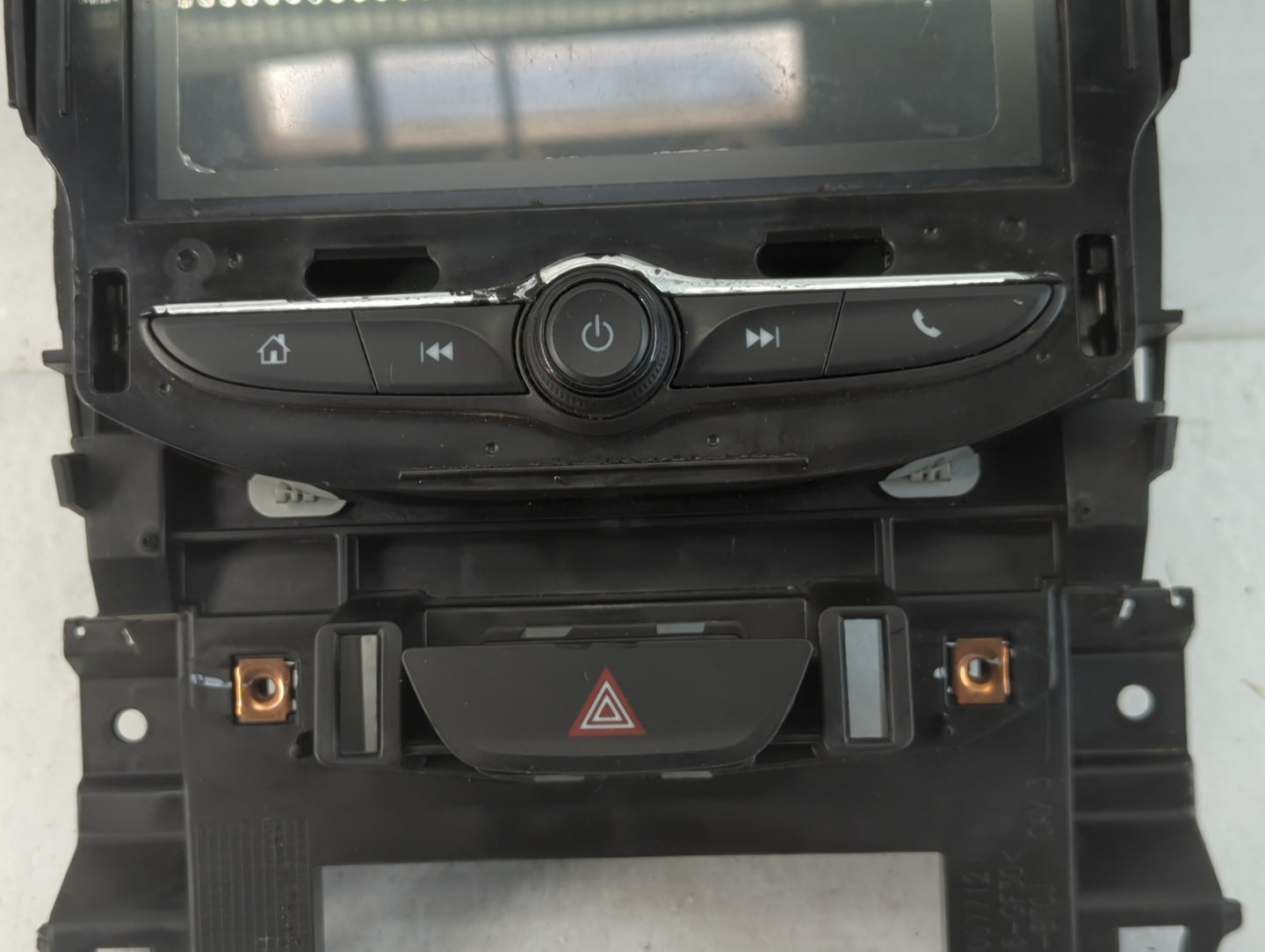2017-2018 Chevrolet Cruze Radio AM FM Cd Player Receiver Replacement P/N:7310500000 Fits Fits 2017 2018 2019 2020 2021 OEM U