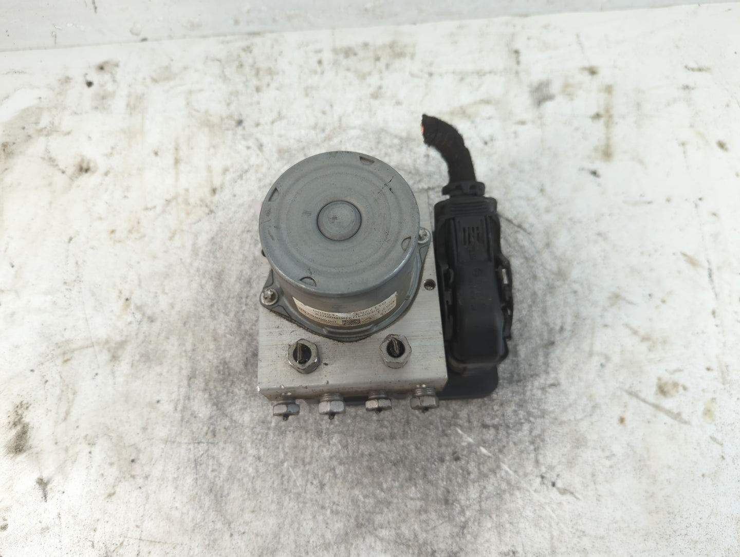 2018 Chevrolet Cruze ABS Pump Control Module Replacement P/N:39120571 39120572 Fits OEM Used Auto Parts - Oemusedautoparts1.