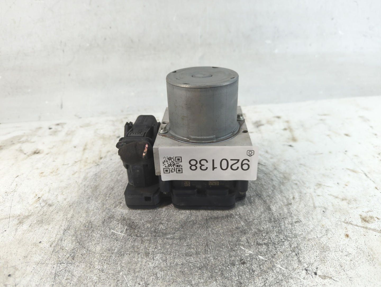 2018 Chevrolet Cruze ABS Pump Control Module Replacement P/N:39120571 39120572 Fits OEM Used Auto Parts - Oemusedautoparts1.