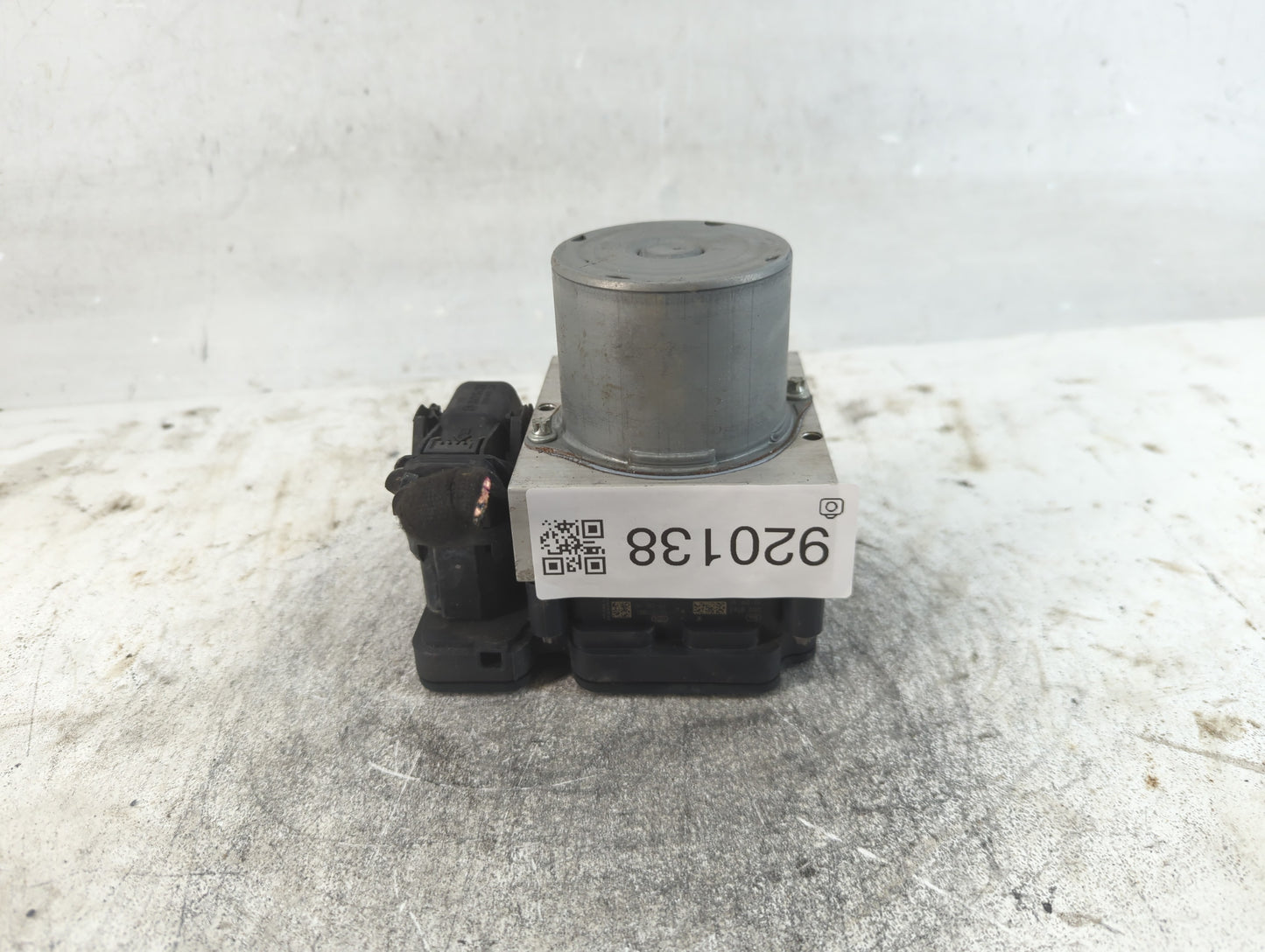 2018 Chevrolet Cruze ABS Pump Control Module Replacement P/N:39120571 39120572 Fits OEM Used Auto Parts - Oemusedautoparts1.