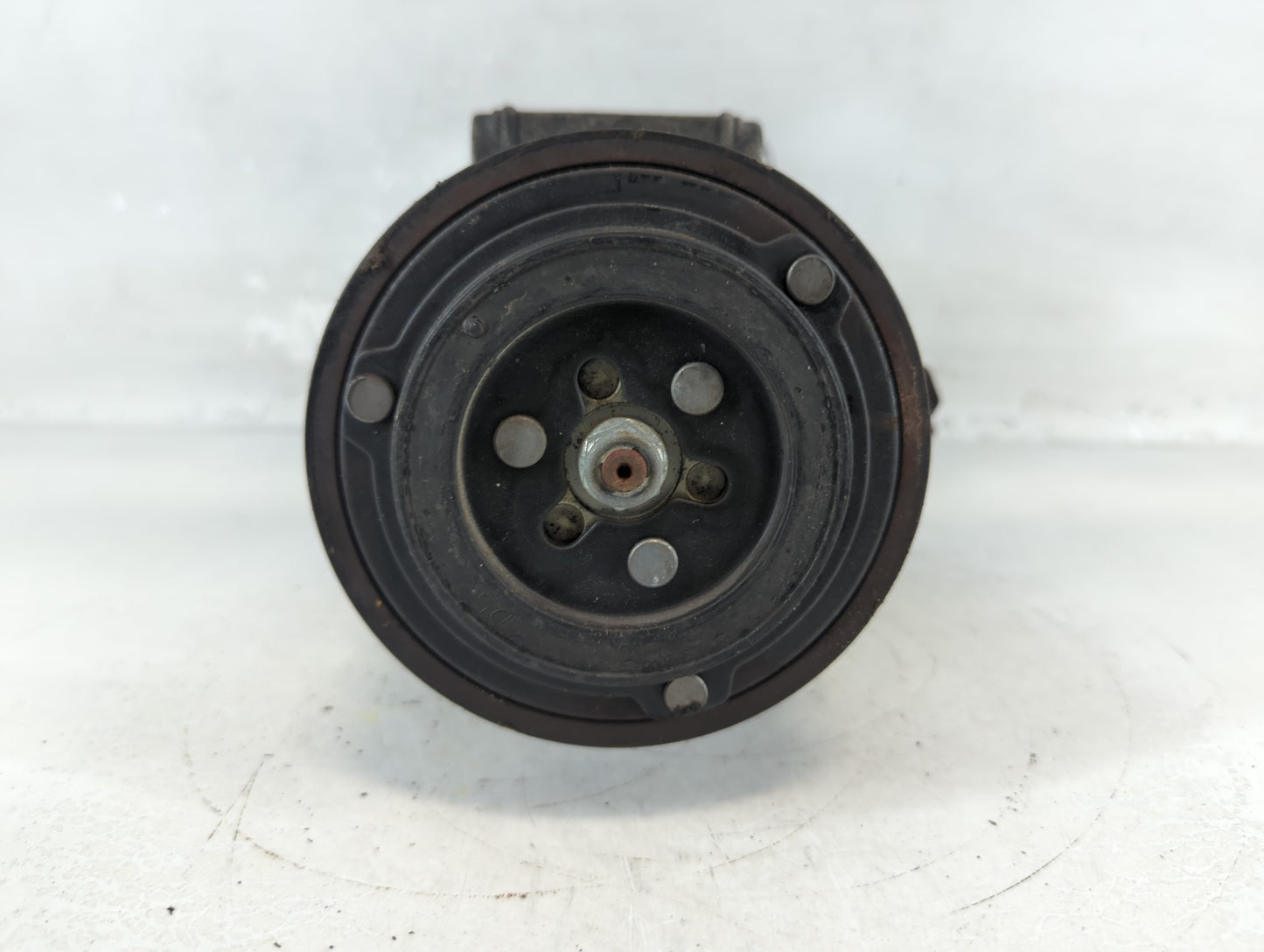 2016-2018 Chevrolet Cruze Air Conditioning A/c Ac Compressor Oem - Oemusedautoparts1.com