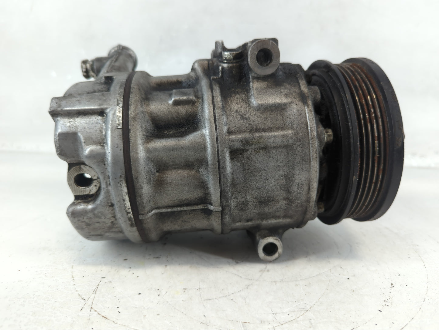 2016-2018 Chevrolet Cruze Air Conditioning A/c Ac Compressor Oem - Oemusedautoparts1.com
