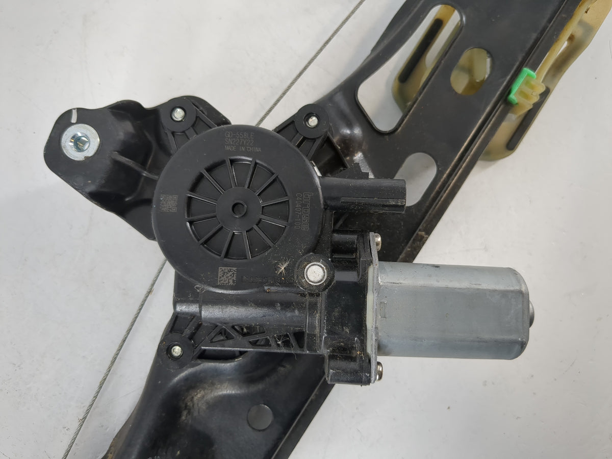 2016-2019 Chevrolet Cruze Window Regulator Right Passenger Rear 943597 - Oemusedautoparts1.com
