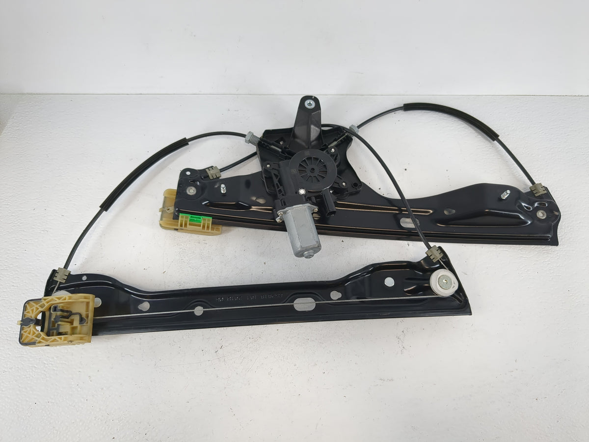 2016-2019 Chevrolet Cruze Used Window Regulator Passenger Front - Oemusedautoparts1.com