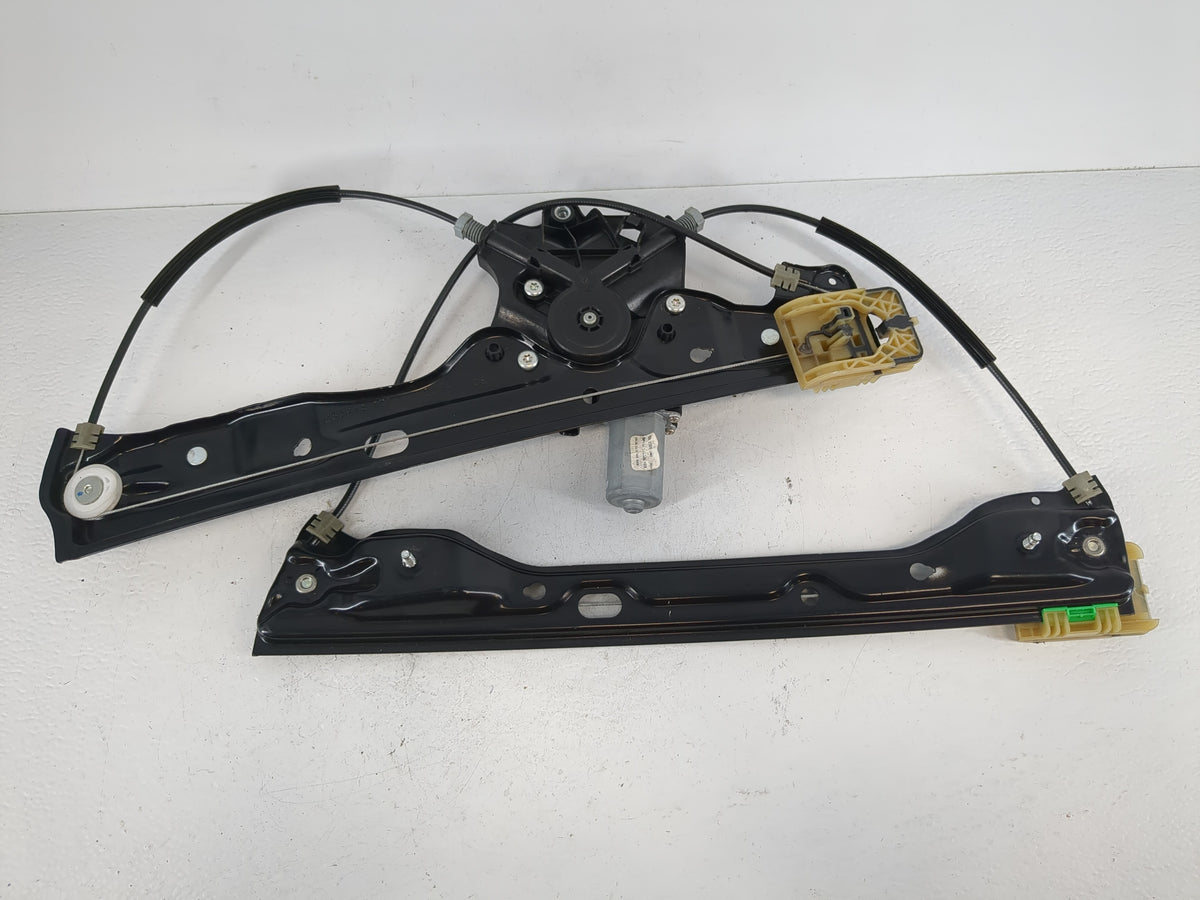 2016-2019 Chevrolet Cruze Used Window Regulator Passenger Front - Oemusedautoparts1.com