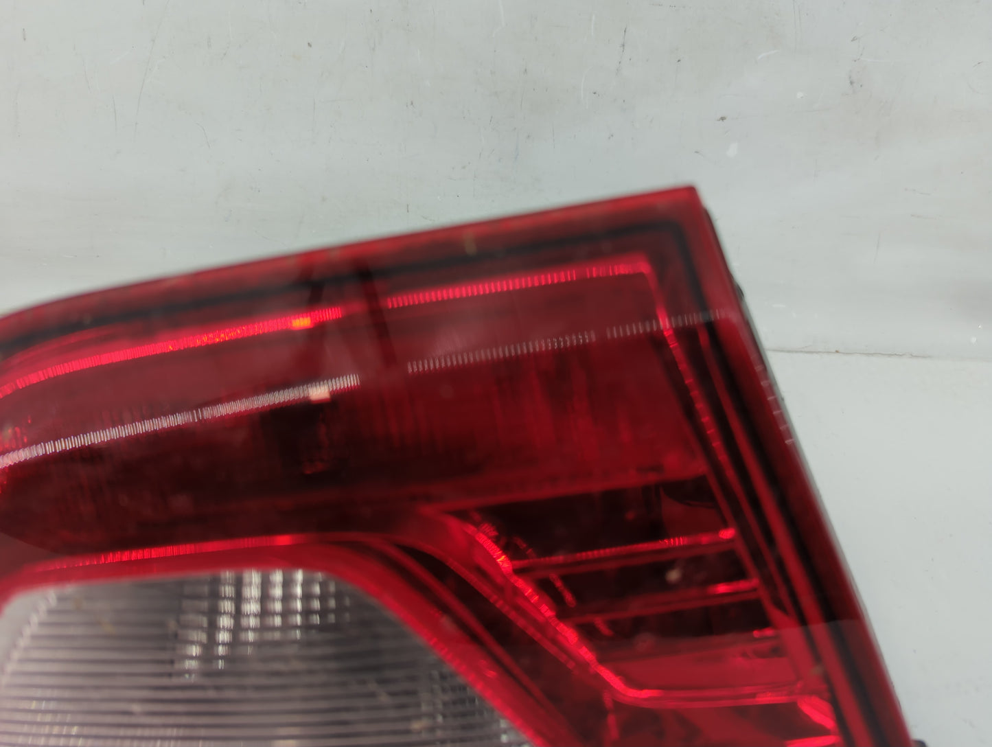 2017 Cruze Driver Left Side Tail Light Taillight Deck Lid Mounted - Oemusedautoparts1.com
