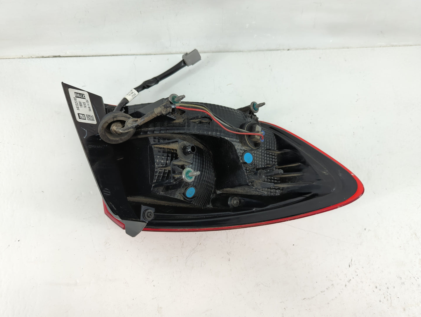 2017 Cruze Driver Left Side Tail Light Taillight Deck Lid Mounted - Oemusedautoparts1.com