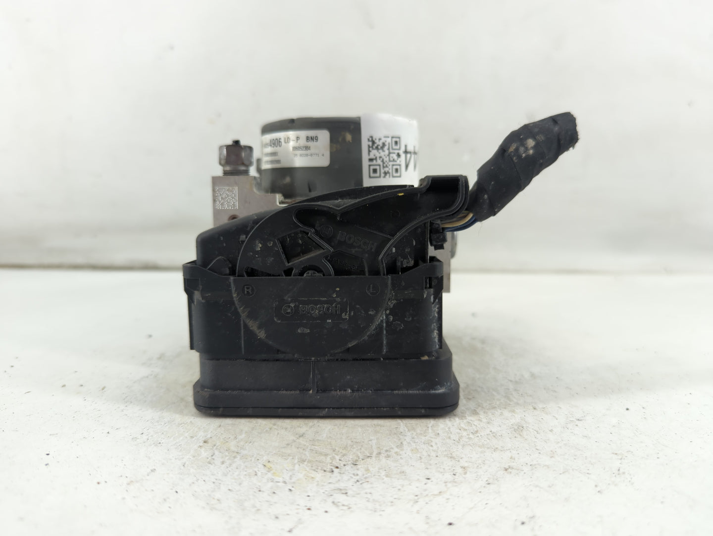 2018-2019 Chevrolet Equinox ABS Pump Control Module Replacement P/N:806052304 84254906 Fits Fits 2018 2019 2020 2021 OEM Use