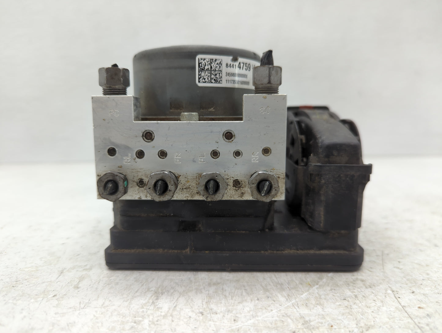 2018-2019 Chevrolet Equinox ABS Pump Control Module Replacement P/N:84414759 Fits Fits 2018 2019 2020 2021 OEM Used Auto Par