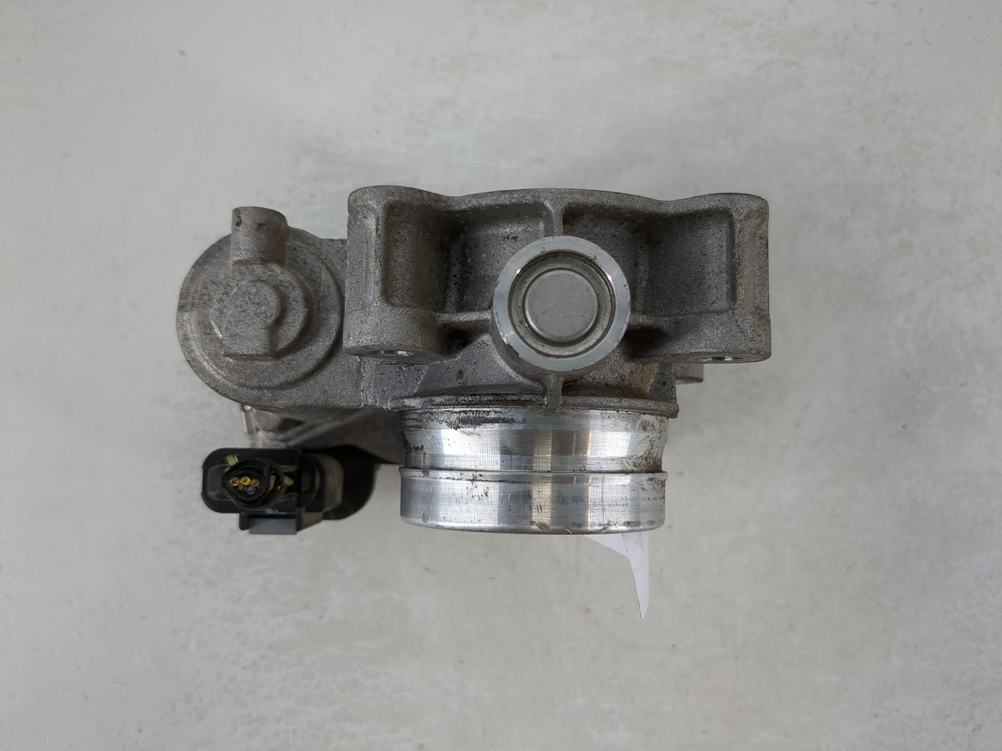 2018-2022 Chevrolet Equinox Throttle Body Fits Fits 2016 2017 2018 2019 2020 2021 2022 OEM Used Auto Parts - Oemusedautopart