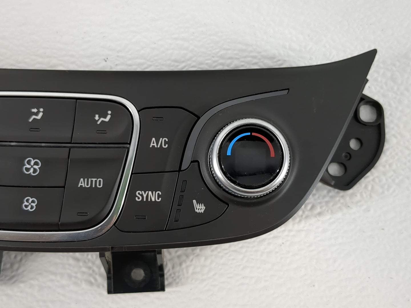 2018 Chevrolet Equinox Climate Control Module Temperature AC/Heater Replacement P/N:84175394 84175393 Fits OEM Used Auto Par