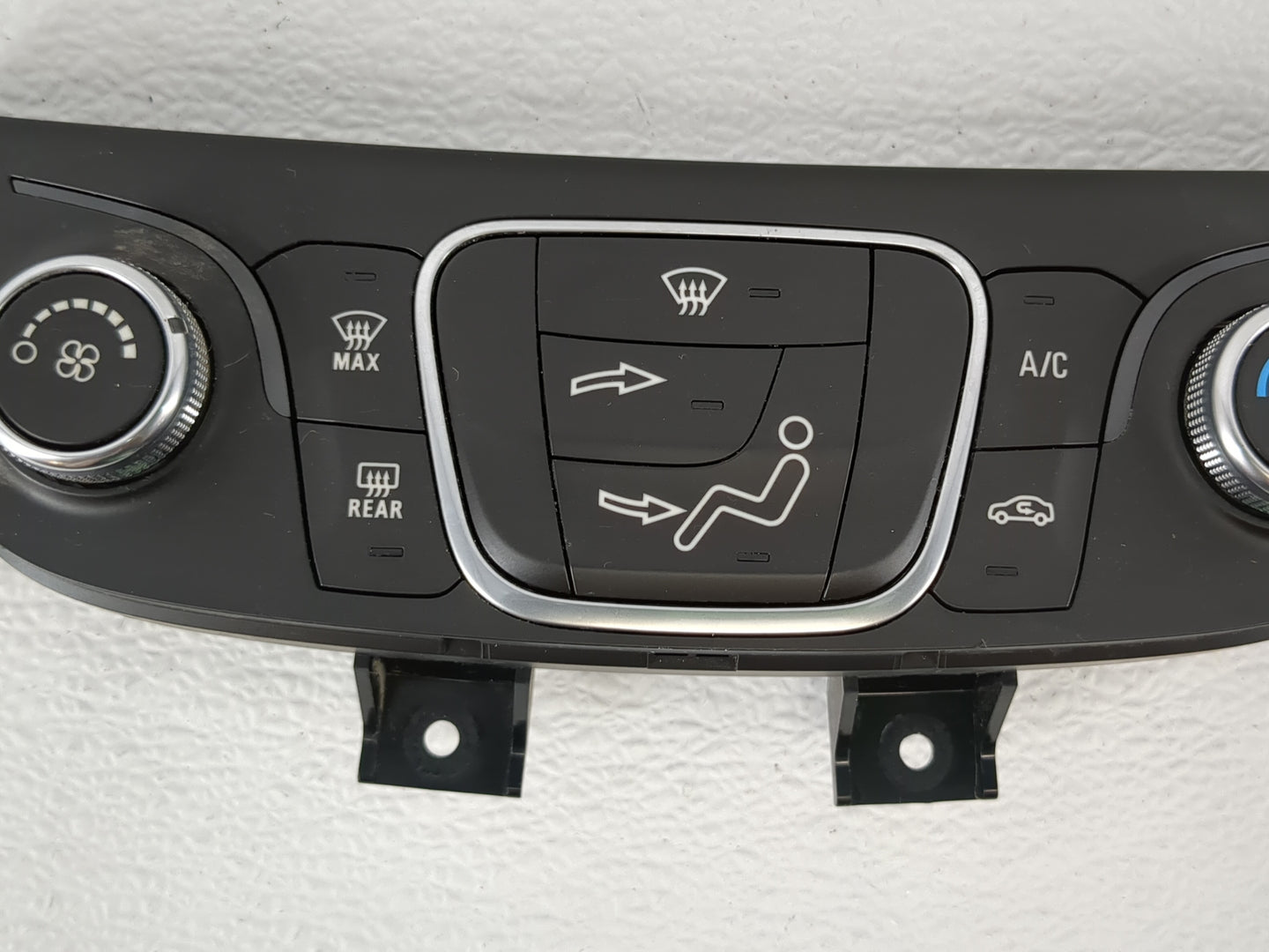 2018 Chevrolet Equinox Climate Control Module Temperature AC/Heater Replacement P/N:84422501 84175393 Fits OEM Used Auto Par