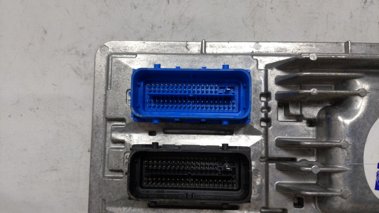 2018 Chevrolet Equinox PCM Engine Control Computer ECU ECM PCU OEM P/N:12687328 12676683 Fits OEM Used Auto Parts - Oemuseda