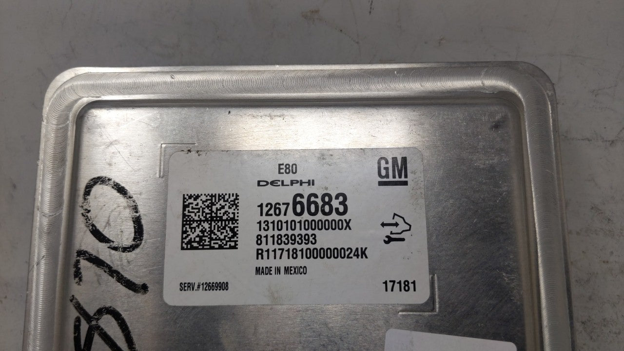 2018 Chevrolet Equinox PCM Engine Control Computer ECU ECM PCU OEM P/N:12687328 12676683 Fits OEM Used Auto Parts - Oemuseda