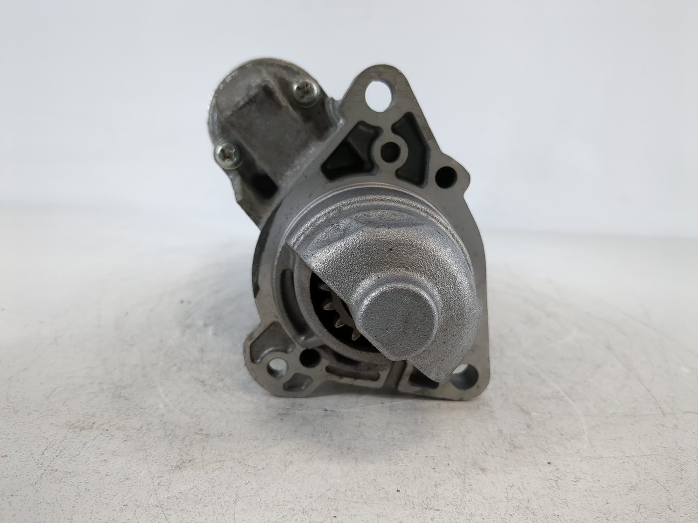2018-2022 Chevrolet Equinox Car Starter Motor Solenoid OEM P/N:12680615 Fits Fits 2017 2018 2019 2020 2021 2022 OEM Used Aut