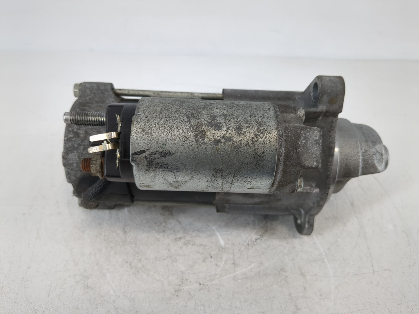 2018-2022 Chevrolet Equinox Car Starter Motor Solenoid OEM P/N:12680615 Fits Fits 2017 2018 2019 2020 2021 2022 OEM Used Aut