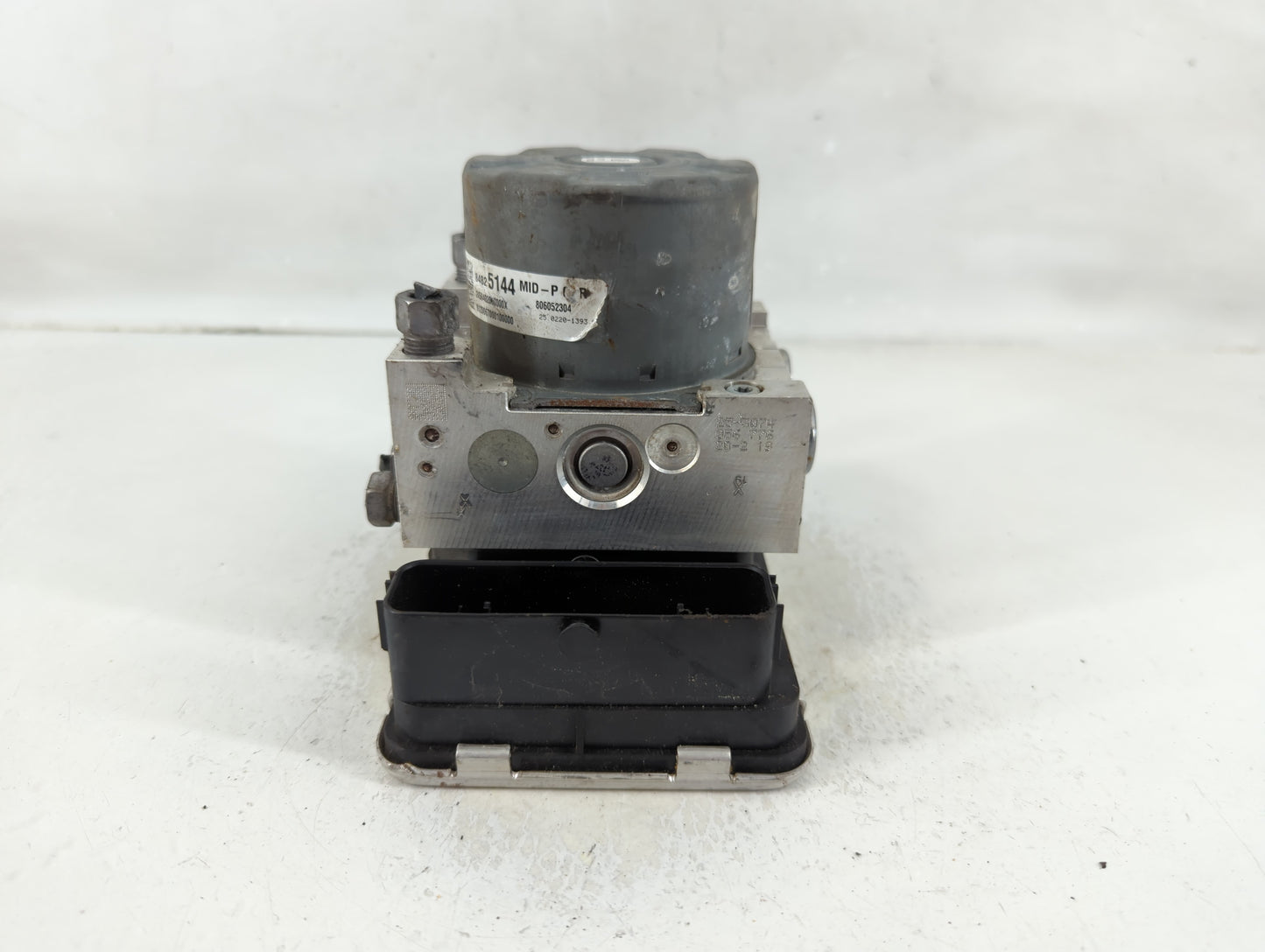 2018-2019 Chevrolet Equinox ABS Pump Control Module Replacement P/N:84825144 Fits Fits 2018 2019 2020 2021 OEM Used Auto Par