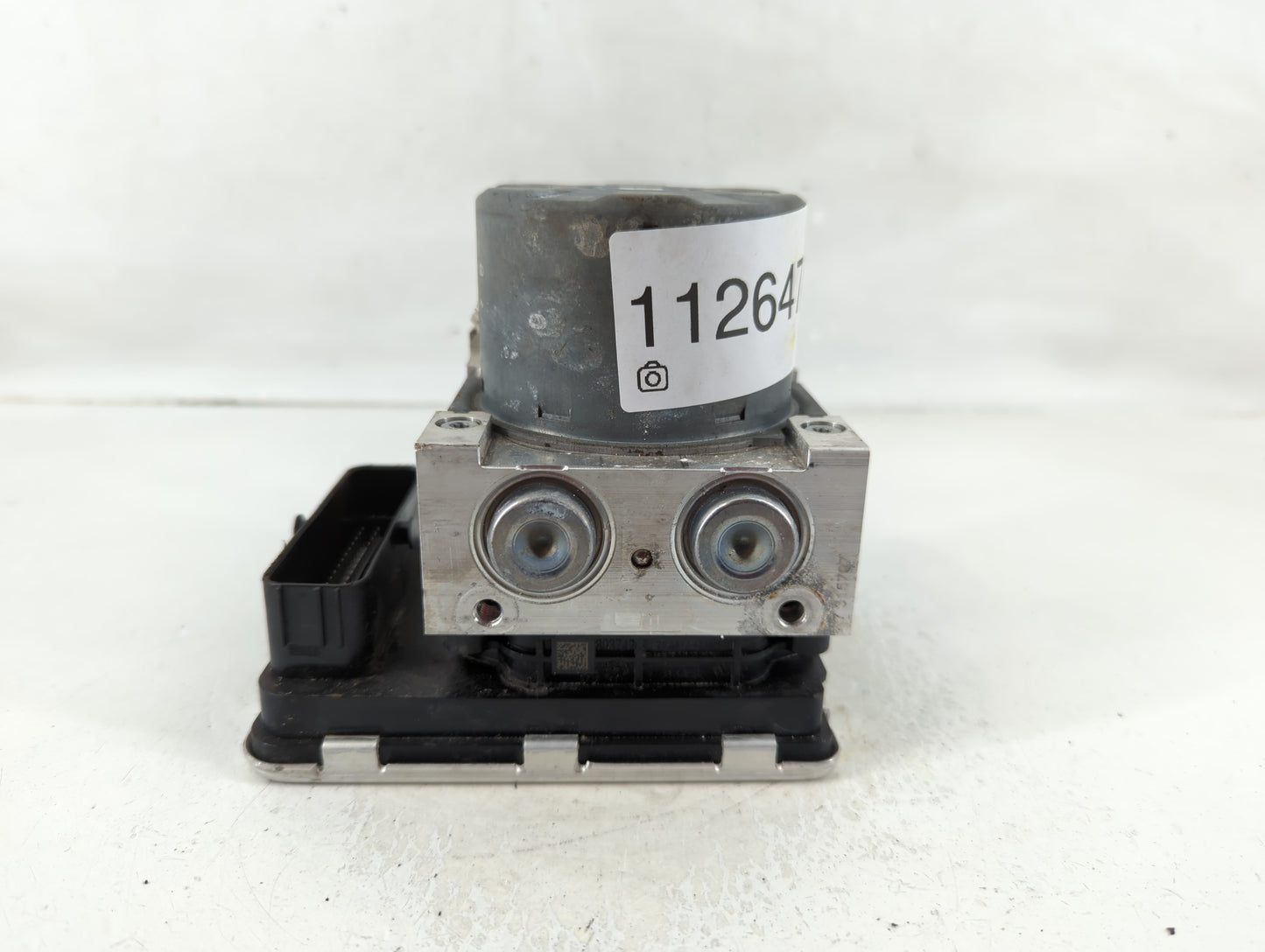 2018-2019 Chevrolet Equinox ABS Pump Control Module Replacement P/N:84825144 Fits Fits 2018 2019 2020 2021 OEM Used Auto Par