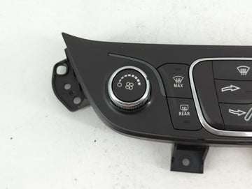 2018 Chevrolet Equinox Climate Control Module Temperature AC/Heater Replacement P/N:84175393 Fits OEM Used Auto Parts