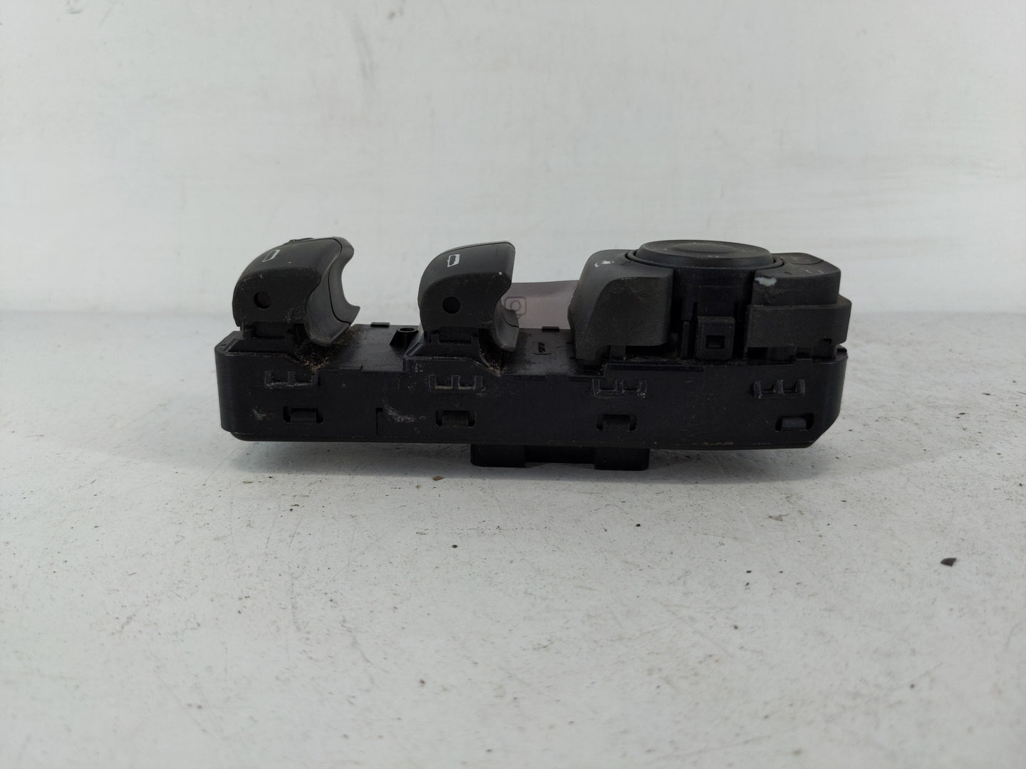 2018-2022 Chevrolet Equinox Master Power Window Switch Replacement Driver Side Left P/N:84139693 Fits OEM Used Auto Parts - 