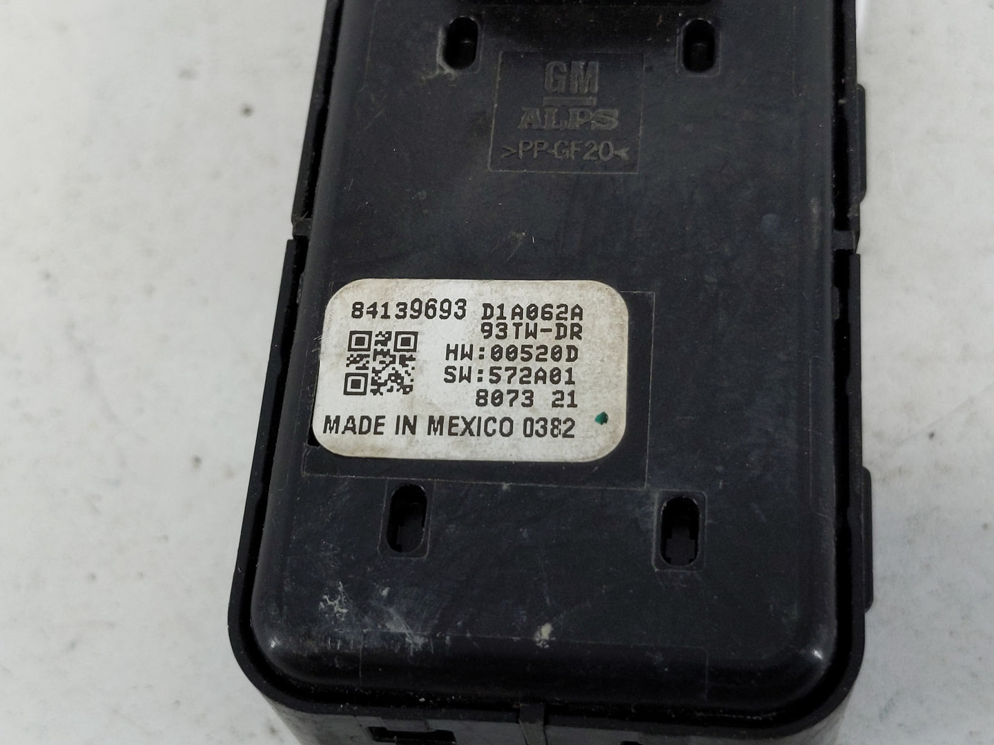2018-2022 Chevrolet Equinox Master Power Window Switch Replacement Driver Side Left P/N:84139693 Fits OEM Used Auto Parts - 