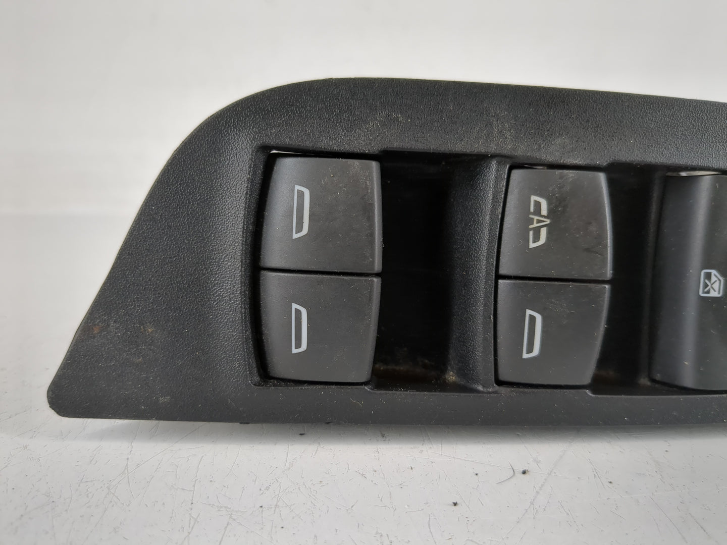 2018-2022 Chevrolet Equinox Master Power Window Switch Replacement Driver Side Left P/N:84139693 Fits OEM Used Auto Parts - 