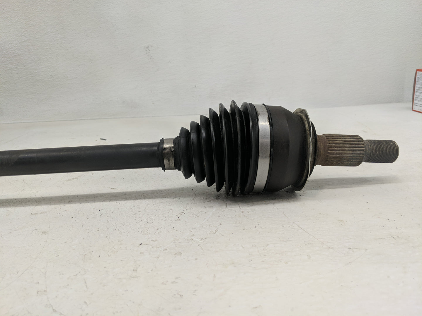 2018-2020 Chevrolet Equinox Axle Shaft Front Passenger Cv C/v - Oemusedautoparts1.com