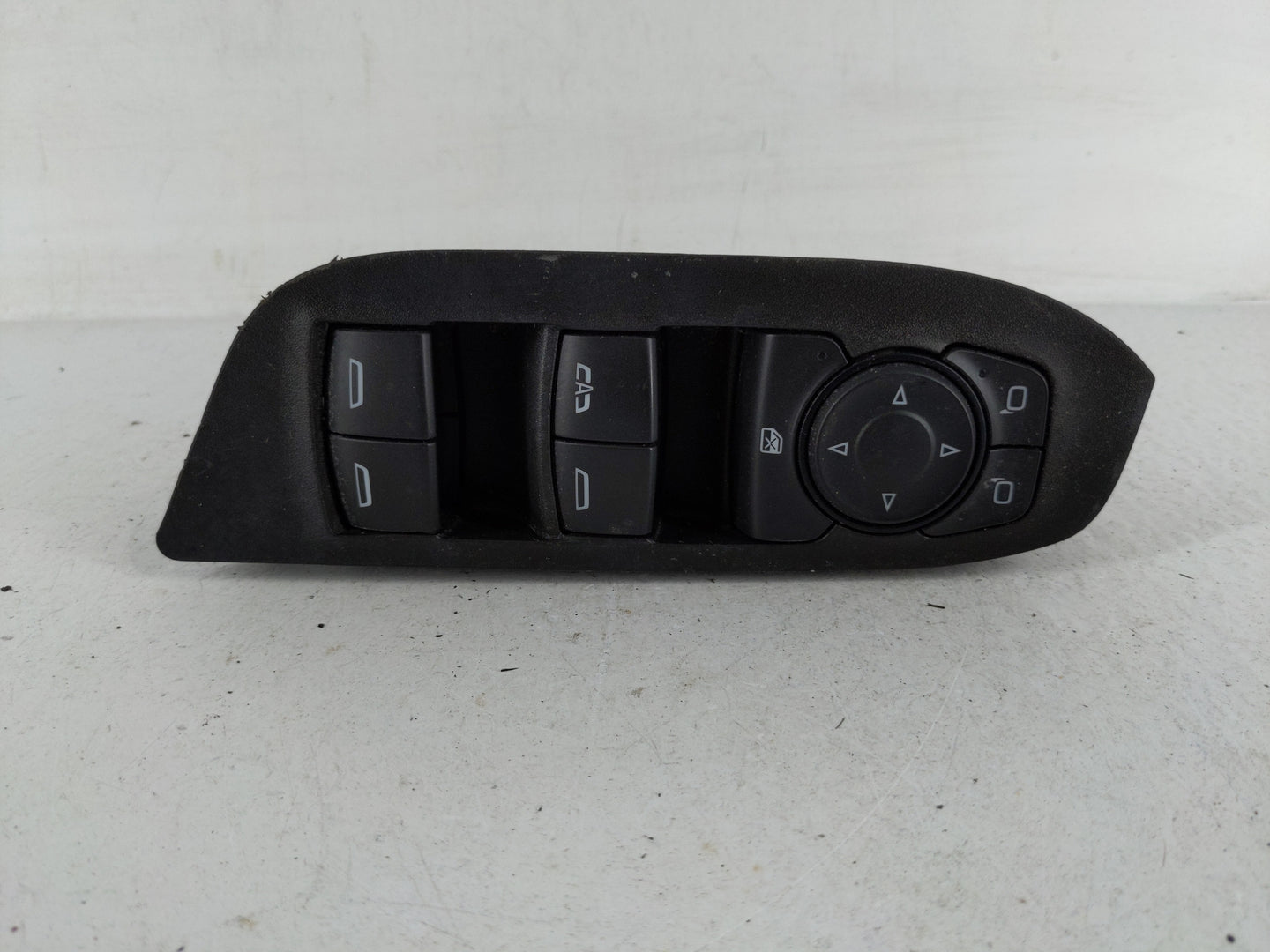 2018-2022 Chevrolet Equinox Master Power Window Switch Replacement Driver Side Left P/N:84513464 Fits OEM Used Auto Parts - 