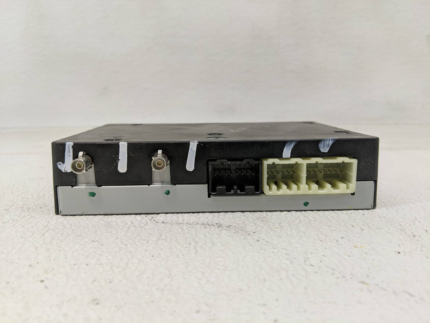 2018-2018 Chevrolet Equinox Telematics Control Module 84298328 - Oemusedautoparts1.com