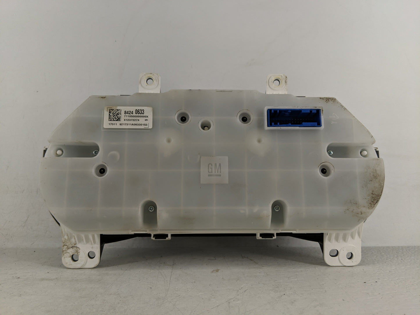 2018 Chevrolet Equinox Instrument Cluster Speedometer Gauges P/N:84240633 Fits OEM Used Auto Parts - Oemusedautoparts1.com