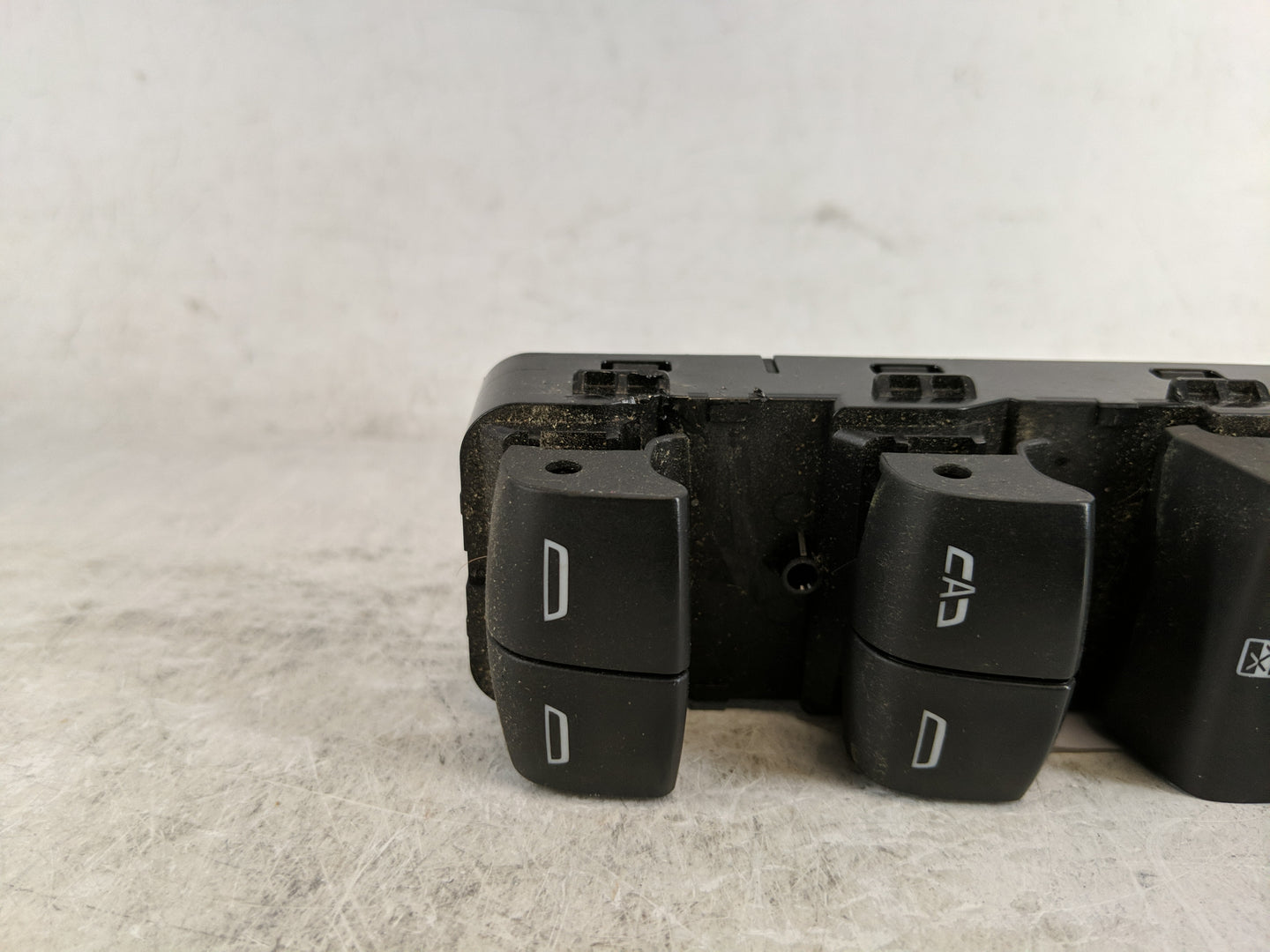 2018-2022 Chevrolet Equinox Master Power Window Switch Replacement Driver Side Left P/N:84151775 Fits OEM Used Auto Parts - 