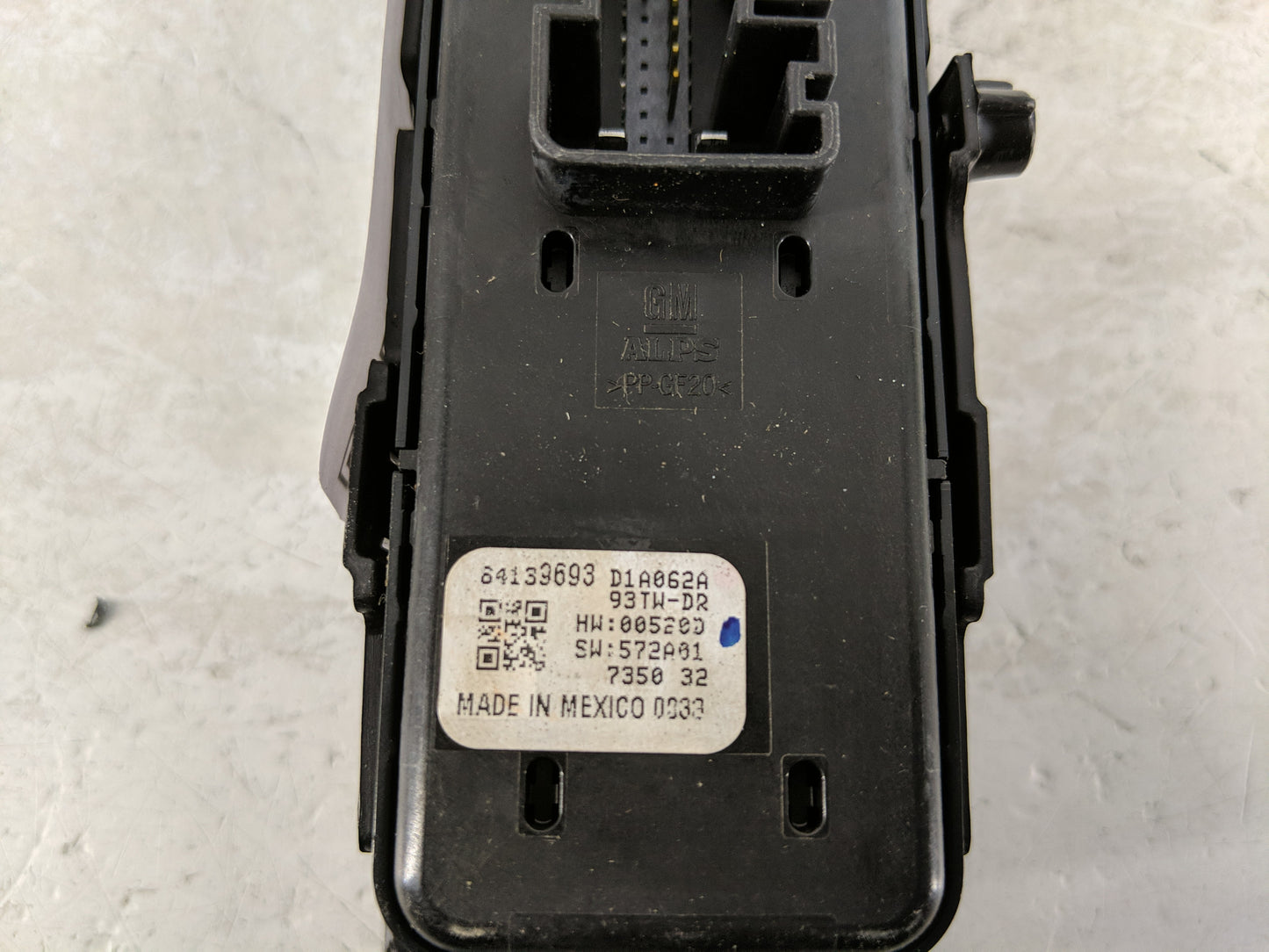 2018-2022 Chevrolet Equinox Master Power Window Switch Replacement Driver Side Left P/N:84139693 84493911 Fits OEM Used Auto