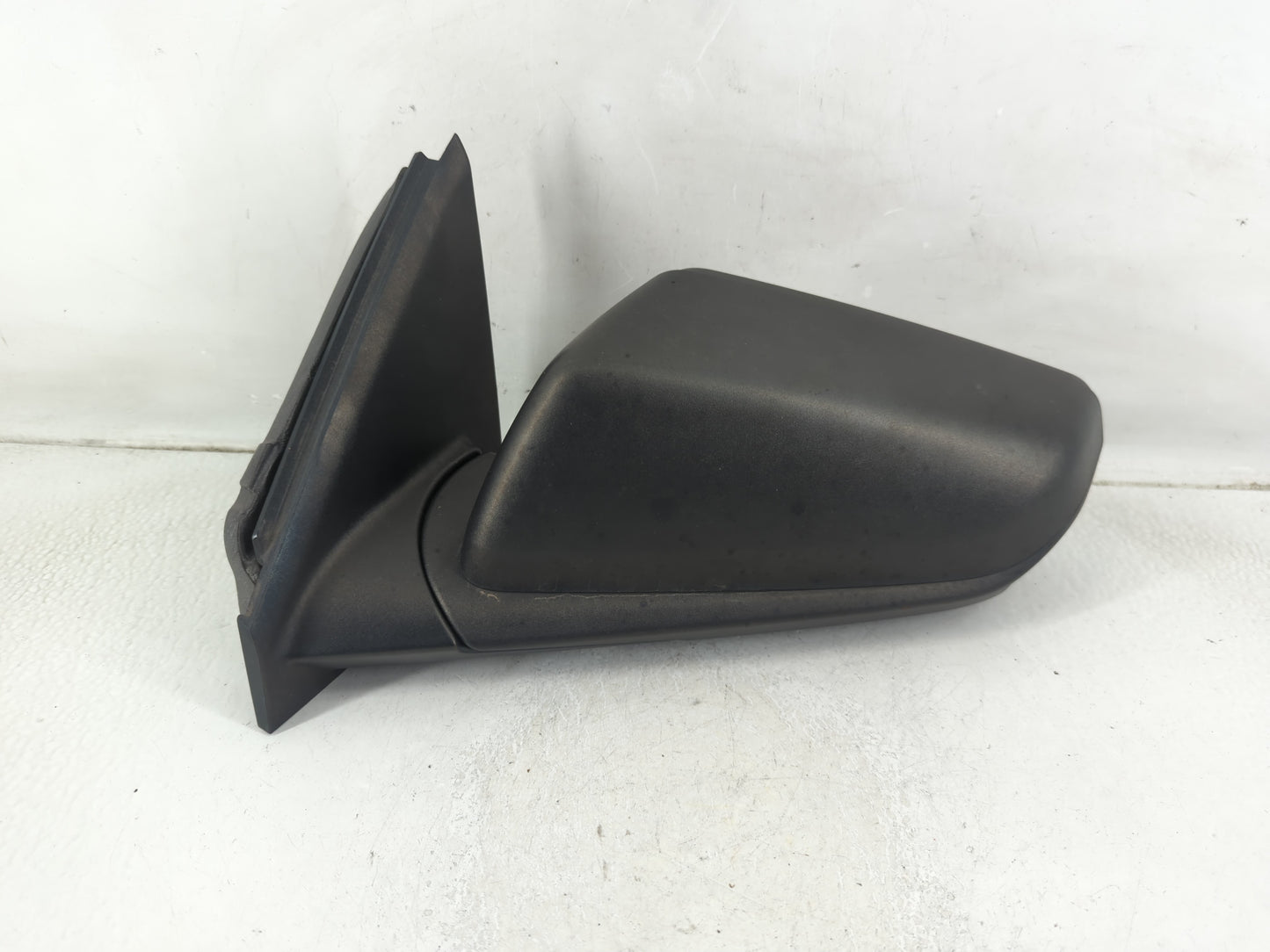 2018-2022 Chevrolet Equinox Driver Side View Mirror - Left Door Mirror OEM Used - Oemusedautoparts1.com