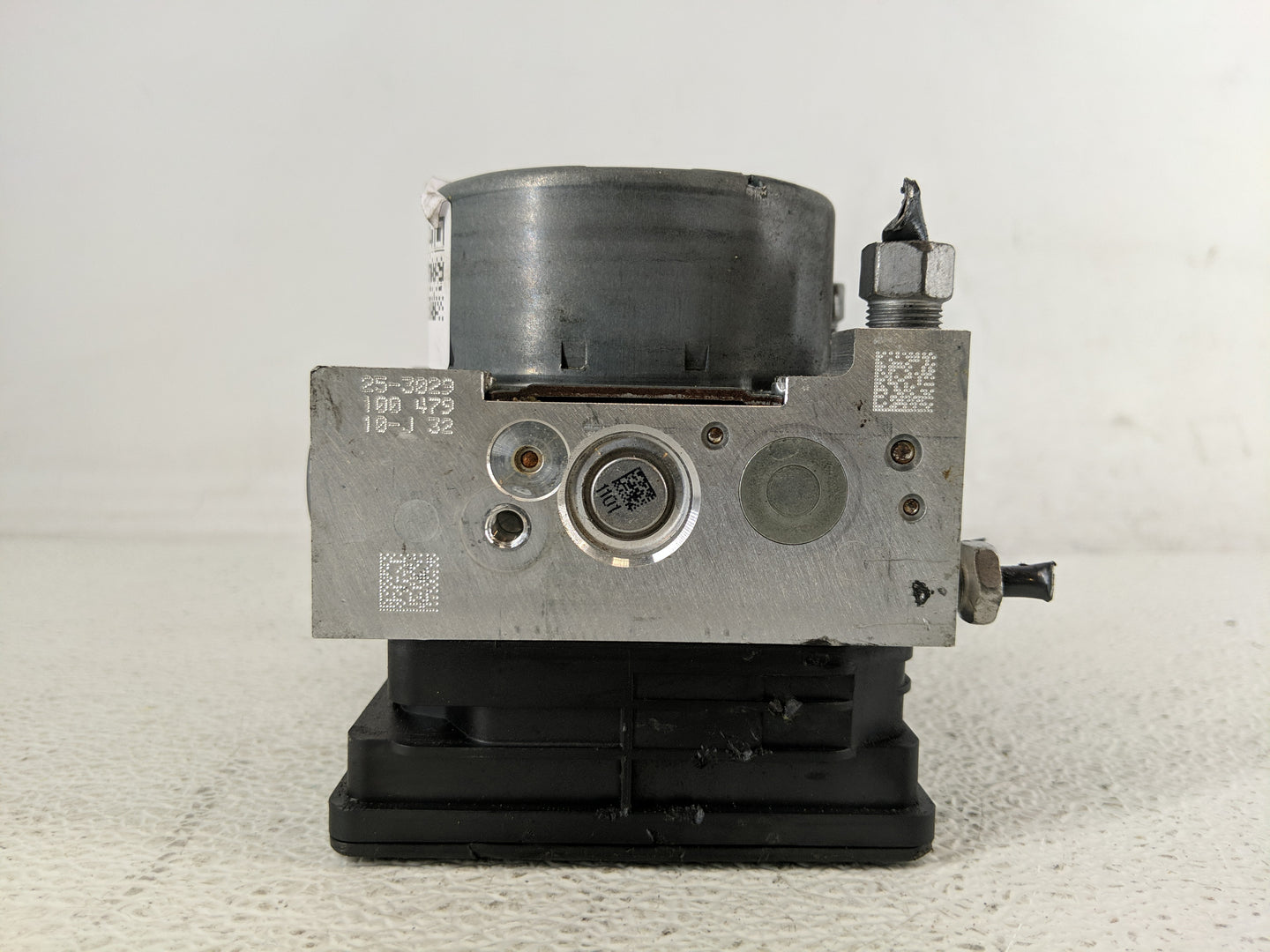 2018-2019 Chevrolet Equinox ABS Pump Control Module Replacement P/N:28.5157-6808.3 84374039 Fits Fits 2018 2019 2020 2021 OE