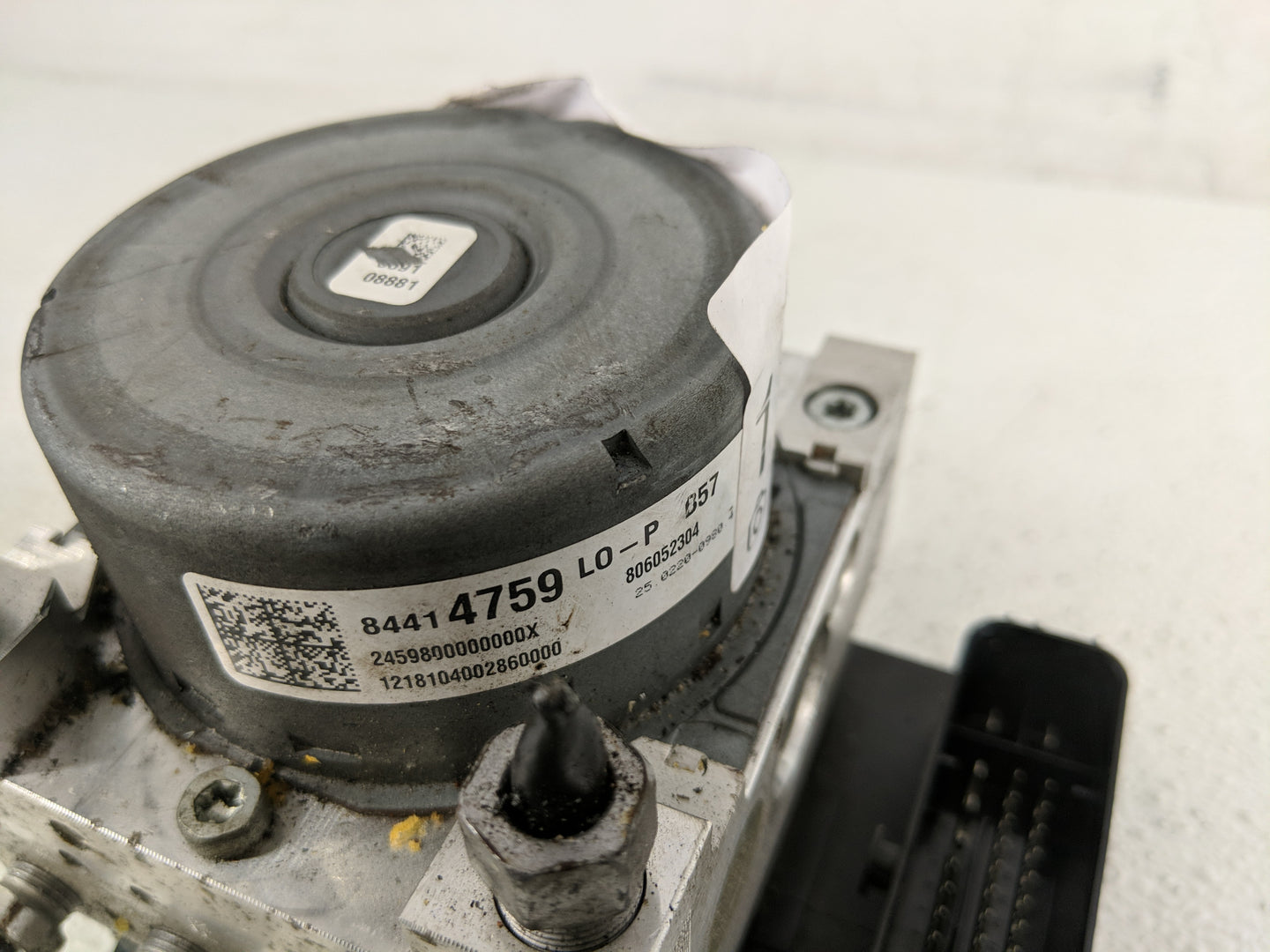 2018-2019 Chevrolet Equinox ABS Pump Control Module Replacement P/N:28.5157-6808.3 84374039 Fits Fits 2018 2019 2020 2021 OE