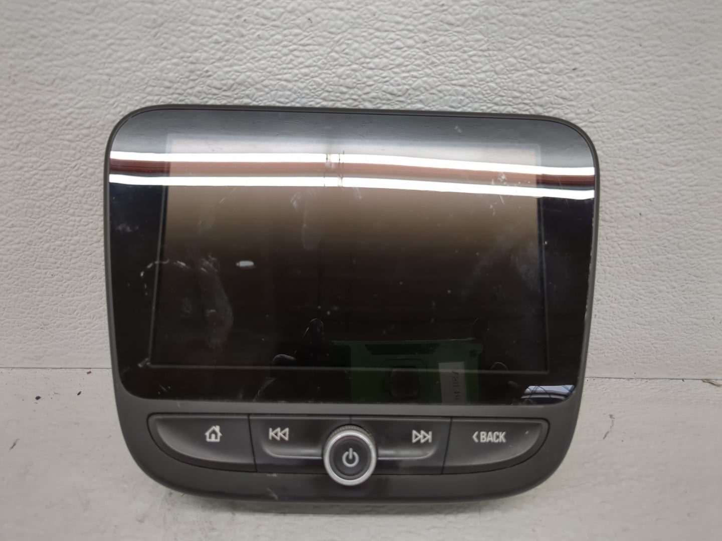 2018 Chevrolet Equinox Radio AM FM Cd Player Receiver Replacement P/N:23375312 Fits Fits 2017 2019 OEM Used Auto Parts - Oem