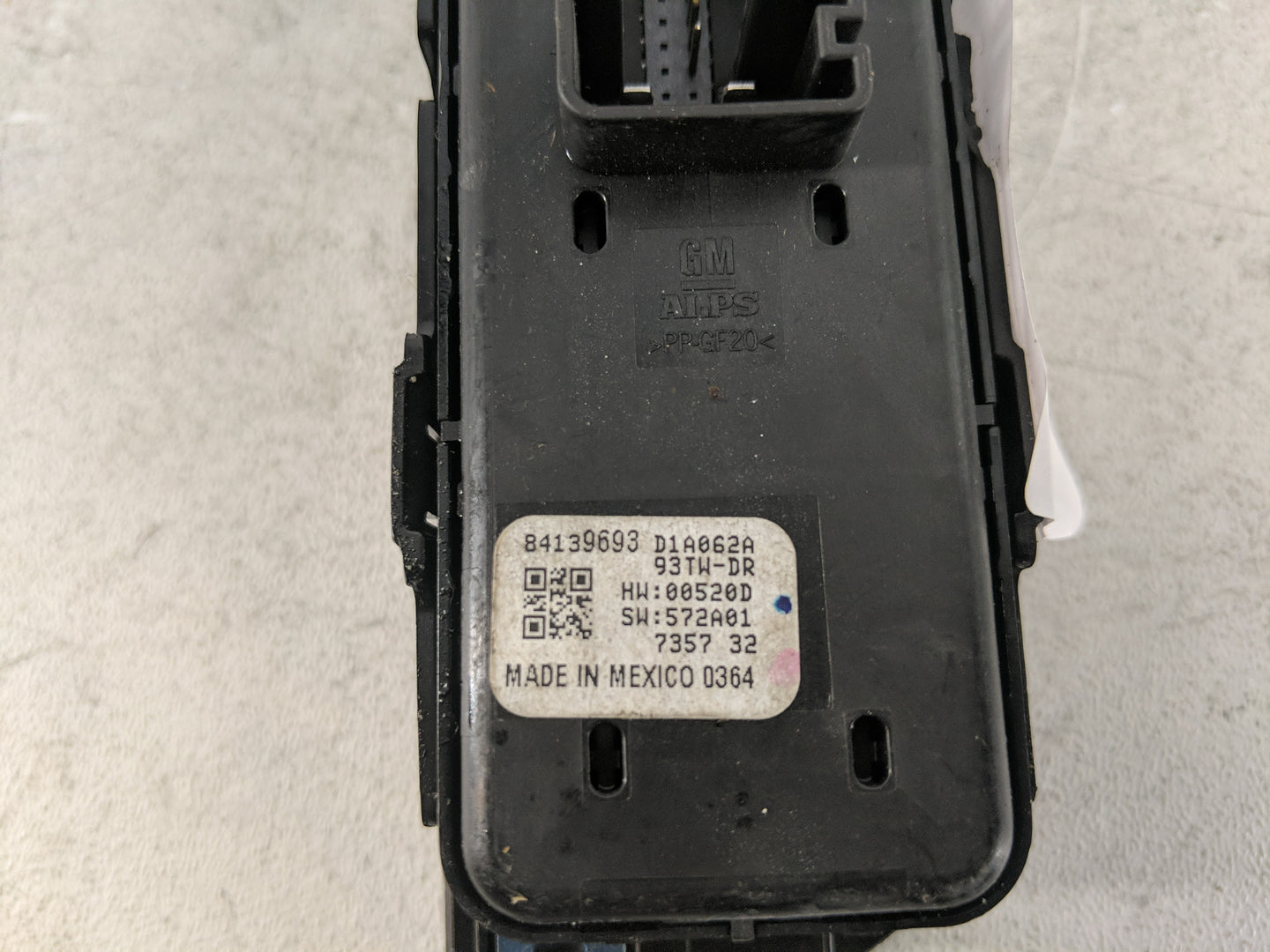 2018-2022 Chevrolet Equinox Master Power Window Switch Replacement Driver Side Left P/N:84139693 Fits OEM Used Auto Parts - 