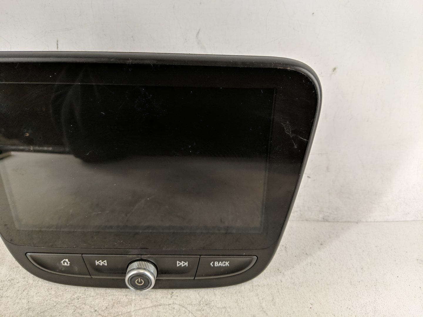 2018 Chevrolet Equinox Radio AM FM Cd Player Receiver Replacement P/N:84305071 Fits OEM Used Auto Parts - Oemusedautoparts1.
