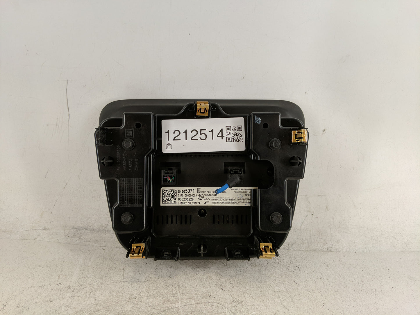 2018 Chevrolet Equinox Radio AM FM Cd Player Receiver Replacement P/N:84305071 Fits OEM Used Auto Parts - Oemusedautoparts1.