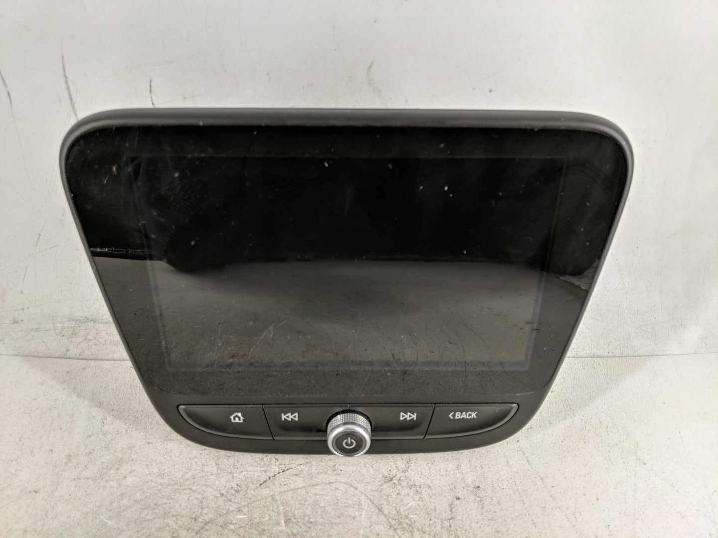 2018 Chevrolet Equinox Radio AM FM Cd Player Receiver Replacement P/N:84305071 Fits OEM Used Auto Parts - Oemusedautoparts1.
