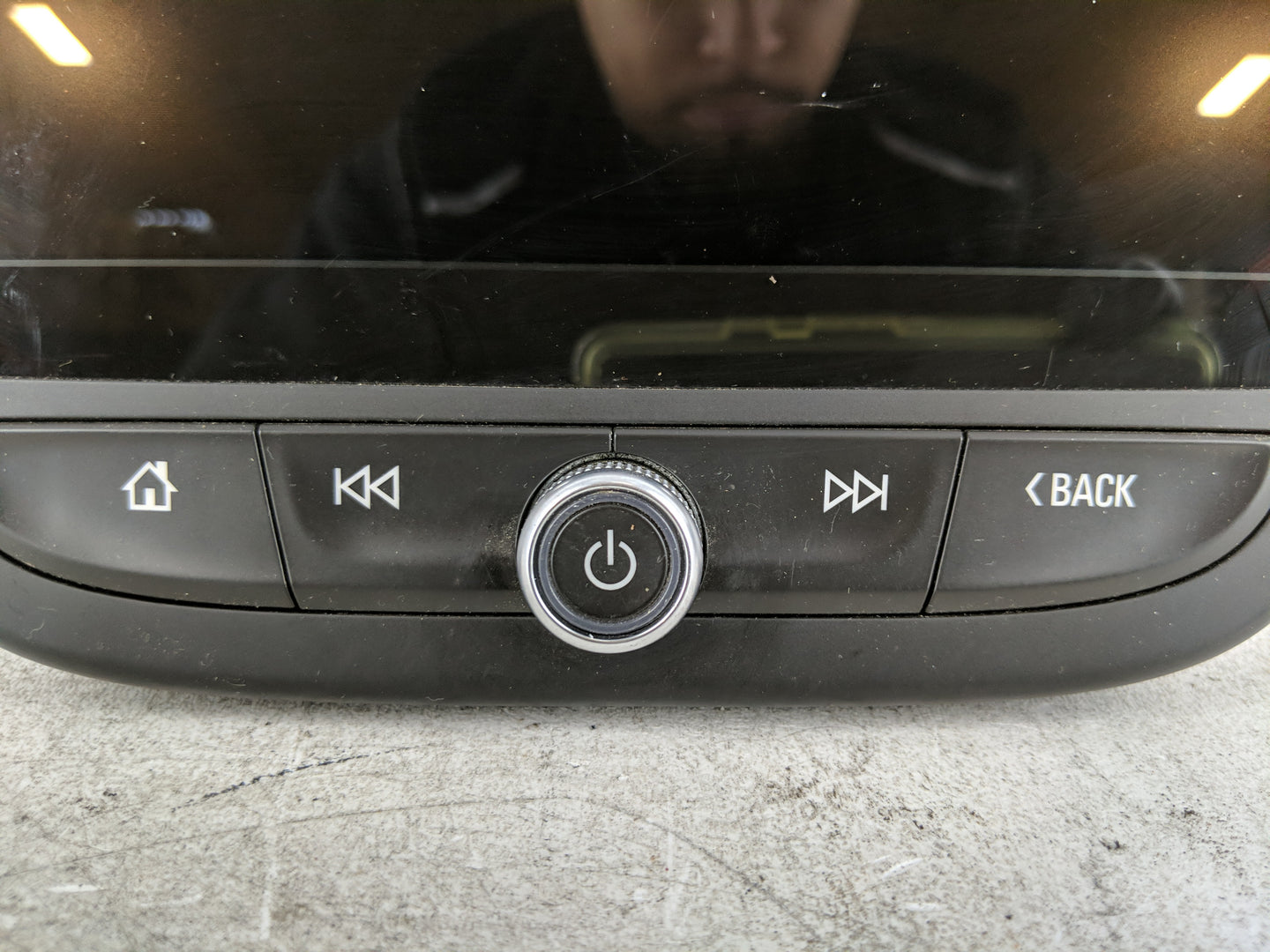 2018 Chevrolet Equinox Radio AM FM Cd Player Receiver Replacement P/N:84305071 Fits OEM Used Auto Parts - Oemusedautoparts1.