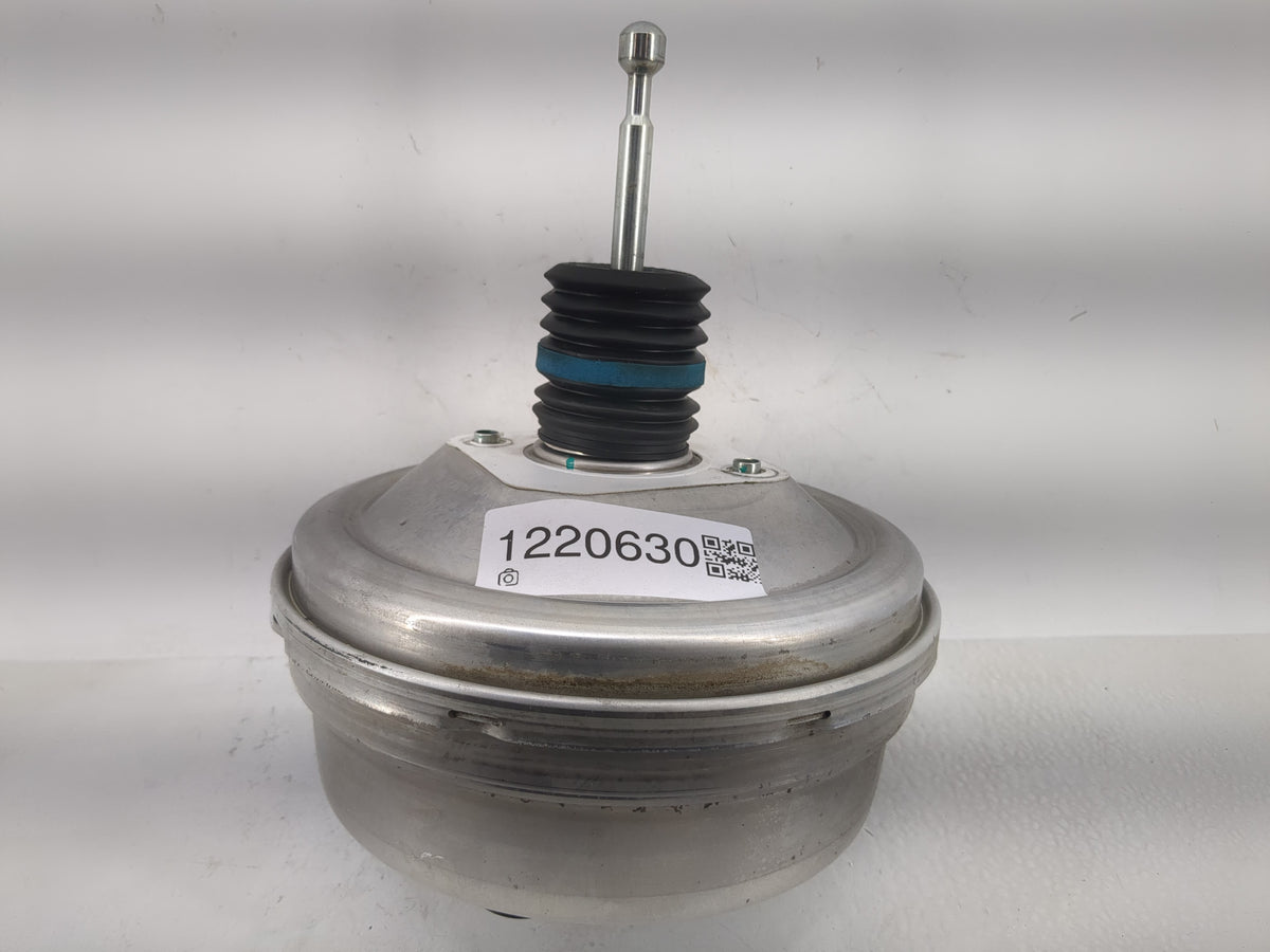 2018-2022 Chevrolet Equinox Power Brake Booster Oem 1220630 - Oemusedautoparts1.com