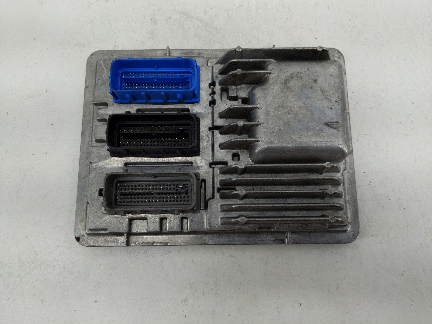 2018-2020 Chevrolet Equinox PCM Engine Control Computer ECU ECM PCU OEM P/N:12688128 Fits Fits 2017 2018 2019 2020 2021 2022