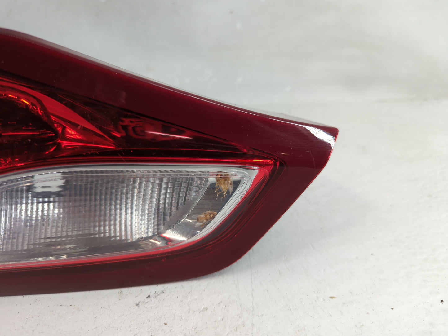 2018-2021 Chevrolet Equinox Tail Light Assembly Passenger Right OEM Fits Fits 2018 2019 2020 2021 OEM Used Auto Parts - Oemu